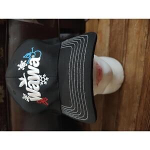 Wawa workers winter theme- black cap/hat -EUC
